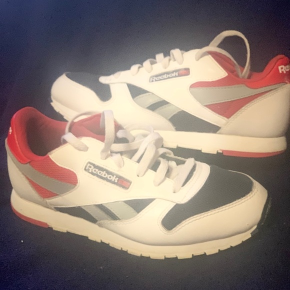 Reebok’s - Picture 2 of 3